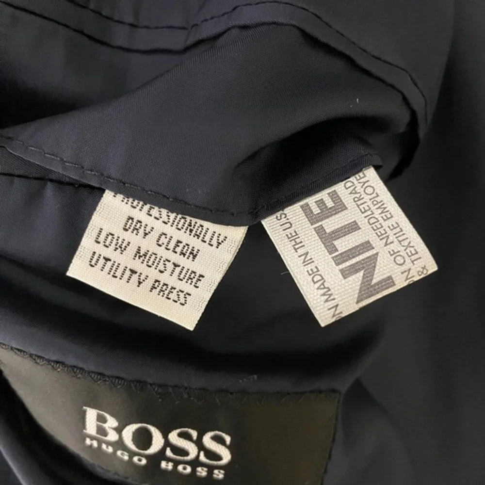 Vtg Hugo Boss Blazer Mens 42R Navy‎ Virgin Wool Made in USA Minimalist Luxury
